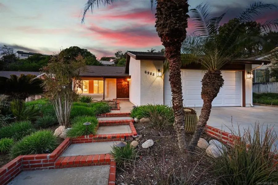 6988 Weller St, San Diego, CA 92122 - #2