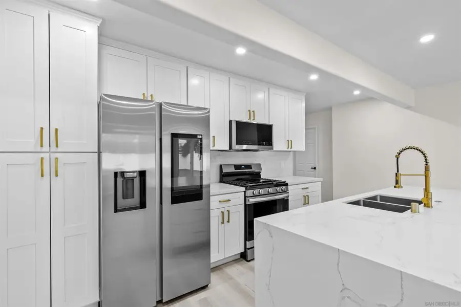 6144 48 Pontiac St, San Diego, CA 92115 - #3