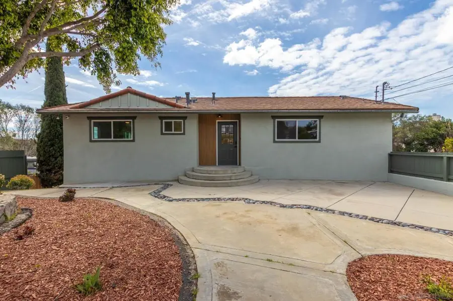 361 E Indian Rock Rd, Vista, CA 92084 - #3
