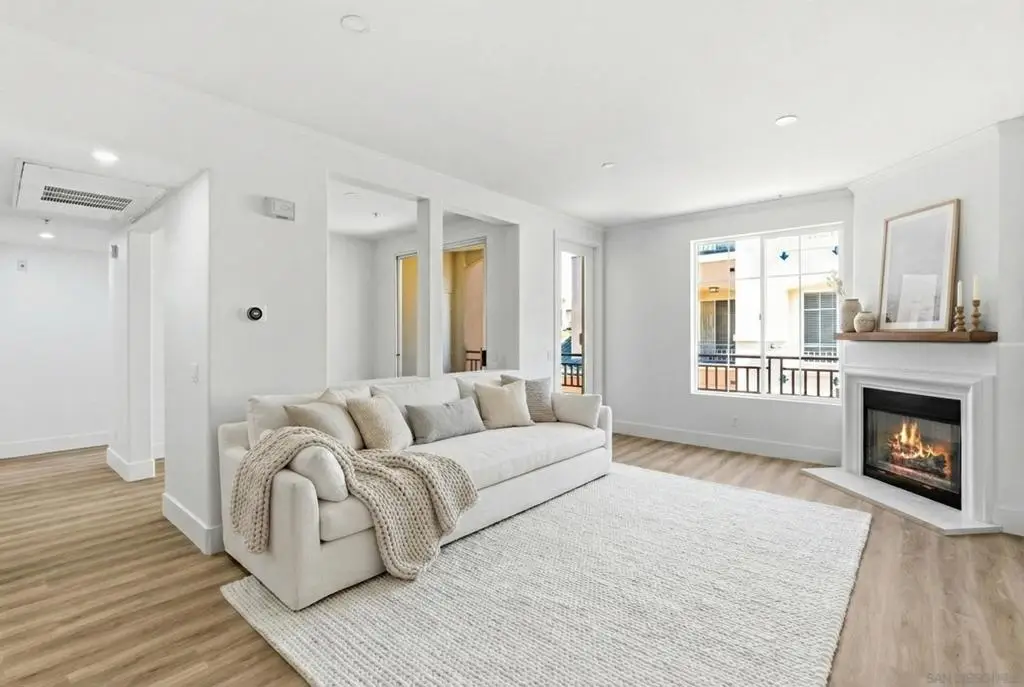 12372 Carmel Country Road #206, San Diego, CA 92130 - #1