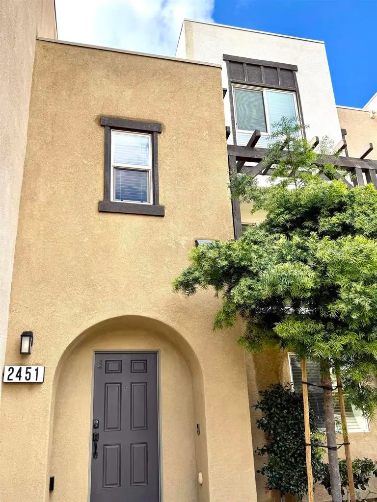 2451 Verano Way, Vista, CA 92081 - #1