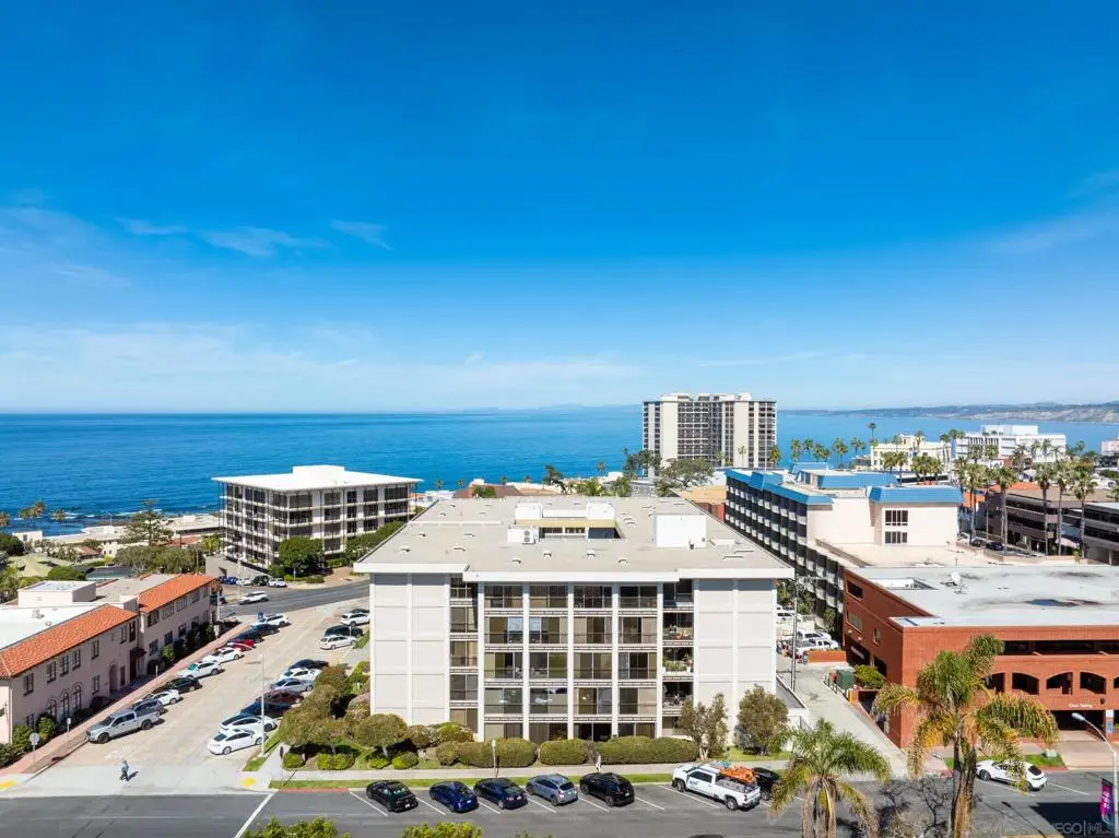 7811 Eads Avenue #206, La Jolla, CA 92037 - #1