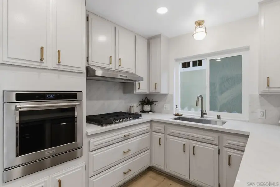 713 D Avenue, Coronado, CA 92118 - #3