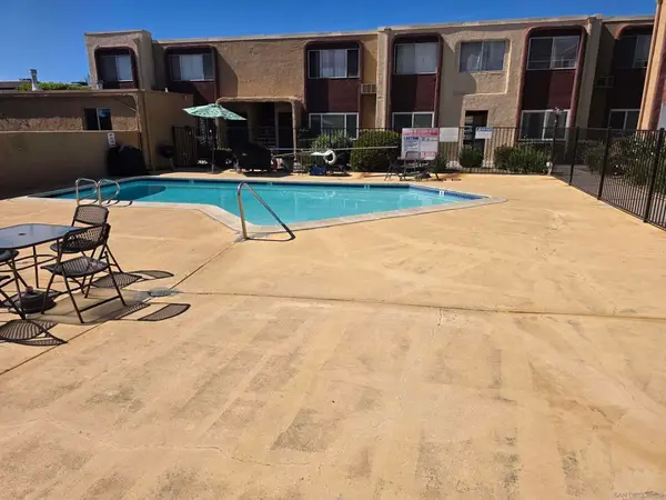 4844 68th St #3, San Diego, CA 92115