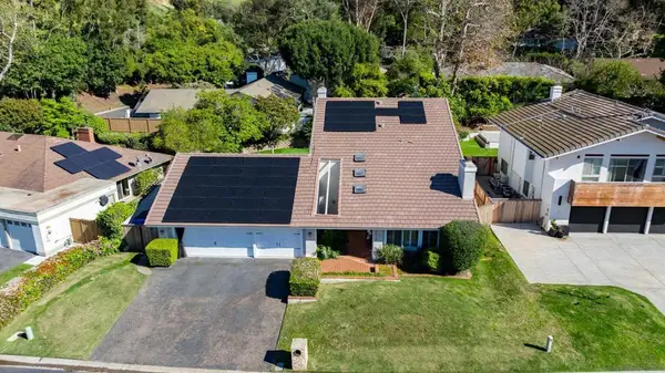 911 9th St, Coronado, CA 92118