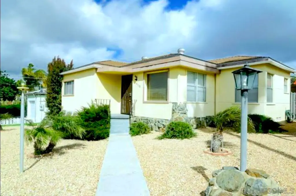 4135 Olive Ave, La Mesa, CA 91941 - #1