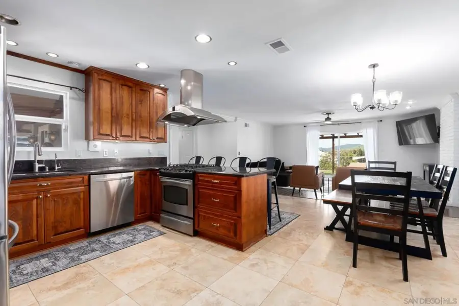 9722 Roe Dr, Santee, CA 92071 - #3