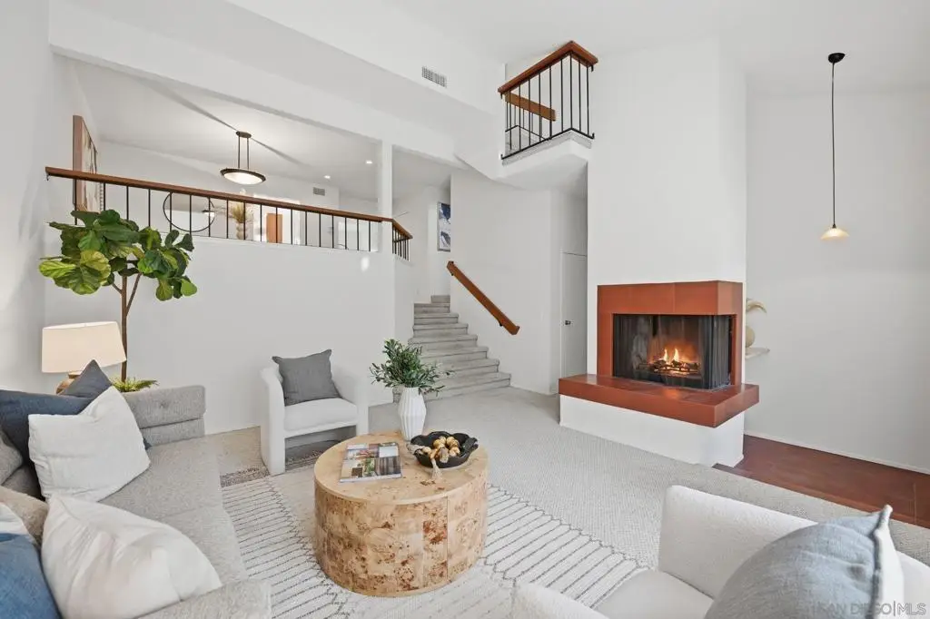 3311 Caminito Eastbluff #183, La Jolla, CA 92037 - #1