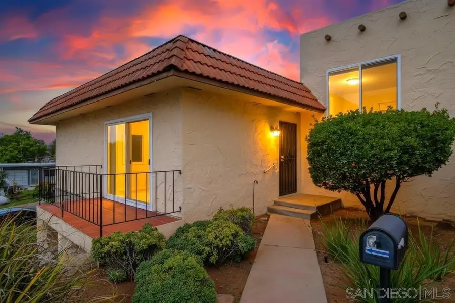 725 E 4th Ave #Unit G, Escondido, CA 92025 - #2