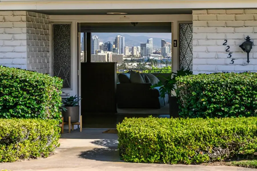 2255 Evergreen St, San Diego, CA 92106 - #2