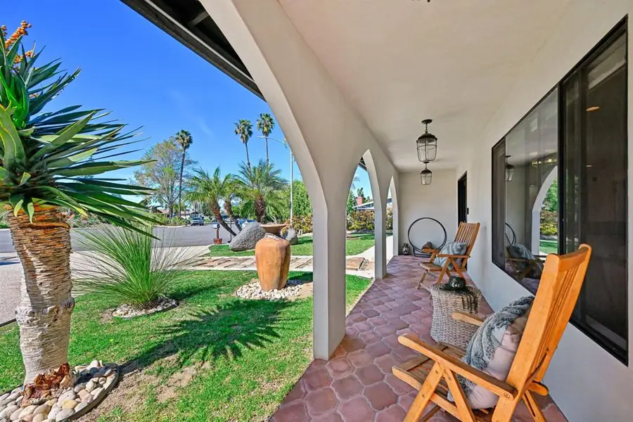 802 Bonita Dr, Vista, CA 92083 - #3