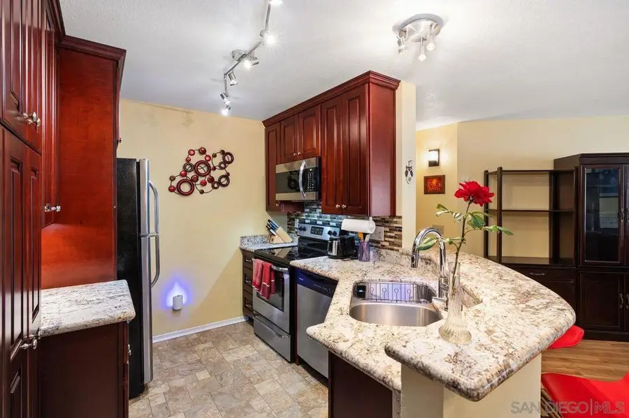 7263 Camino Degrazia #33, San Diego, CA 92111 - #2