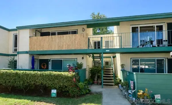 1817 E E Grand Ave #56, Escondido, CA 92027