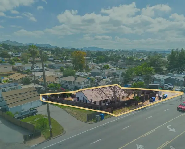 12005 Lacie Ln, Lakeside, CA 92040