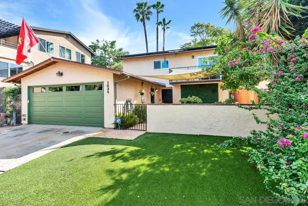 1635 Portola Ave, Spring Valley, CA 91977 - #1