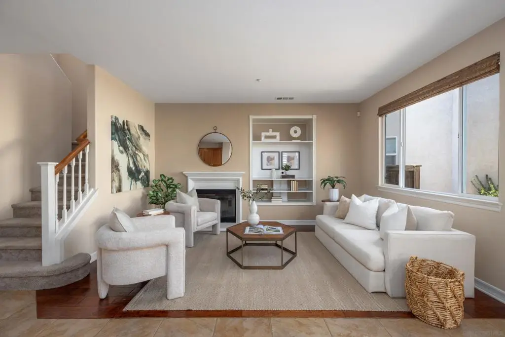 10527 Hollingsworth, San Diego, CA 92127 - #1