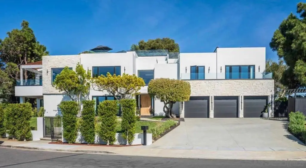 8433 Prestwick Dr, La Jolla, CA 92037 - #1