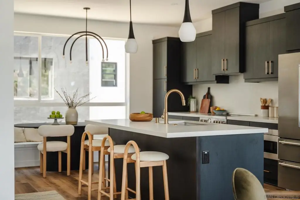 3868 N Riley Ln, Los Angeles, CA 90065 - #1