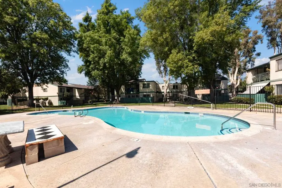 1805 E Grand Ave #105, San Diego, CA 92027 - #2