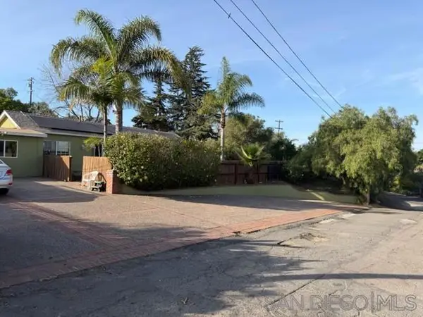 Address Withheld By Seller, Vista, CA 92083