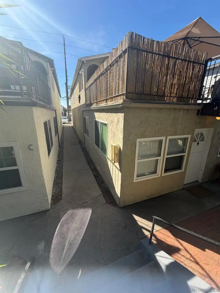 2029 Garnet, San Diego, CA 92109 - #2