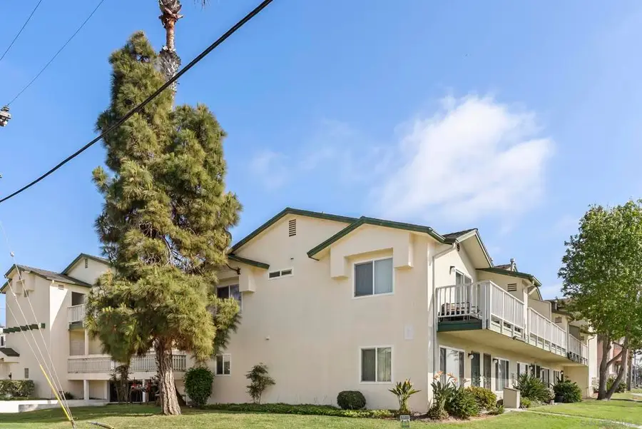 631 7th St #13, Imperial Beach, CA 91932 - #2