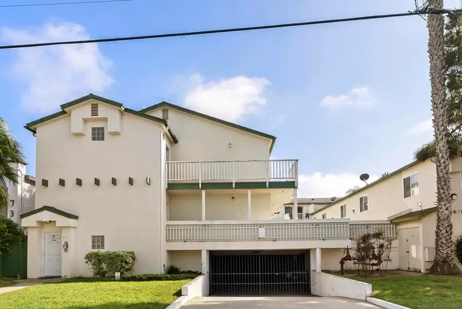 631 7th St #13, Imperial Beach, CA 91932 - #3