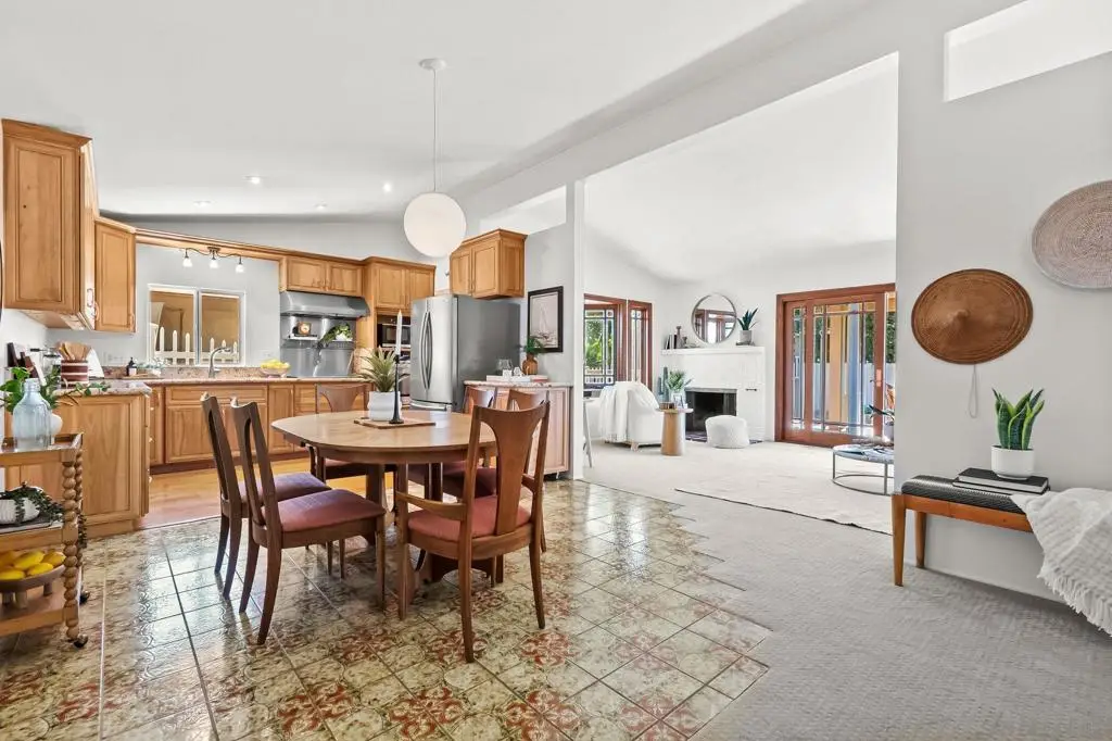 Address Withheld By Seller, San Diego, CA 92117 - #1