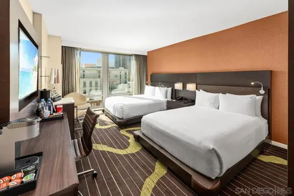 207 5th Ave #1029, San Diego, CA 92101