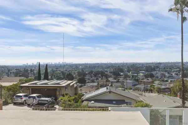 2460 56th St, San Diego, CA 92105