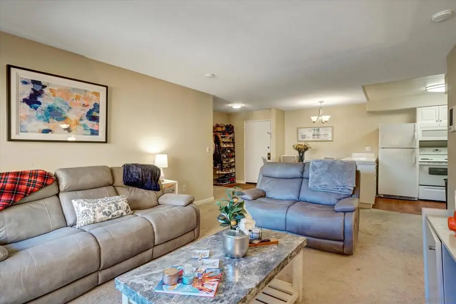 6955 Alvarado Rd #61, San Diego, CA 92120 - #2