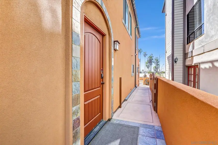 2636 38 Strand Way, San Diego, CA 92109 - #3