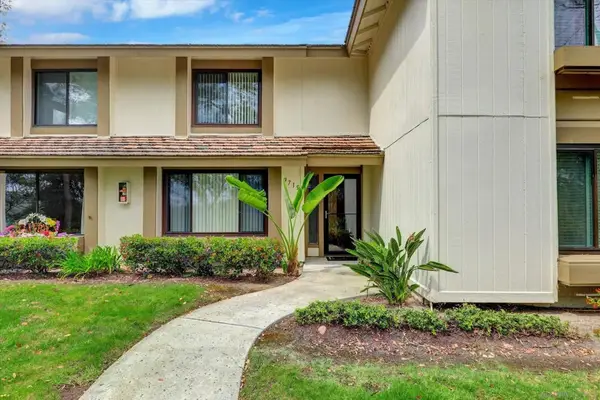 9719 Caminito Del Marfil, San Diego, CA 92124