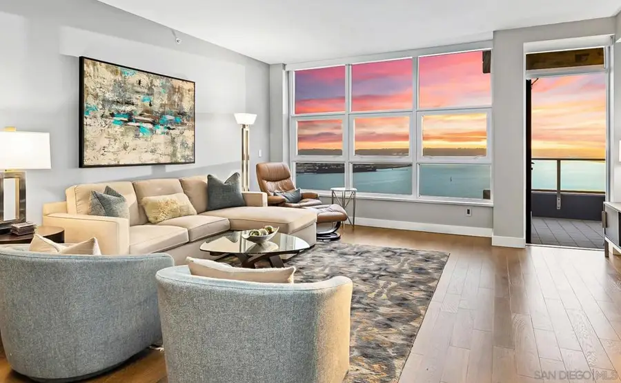 1325 Pacific Hwy #3301, San Diego, CA 92101 - #2