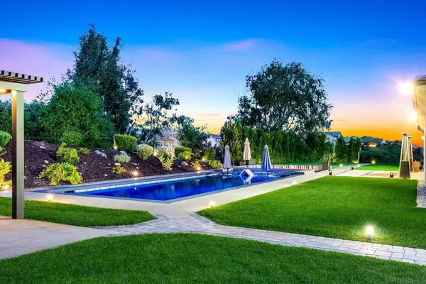 21992 Wilgen Rd, Escondido, CA 92029