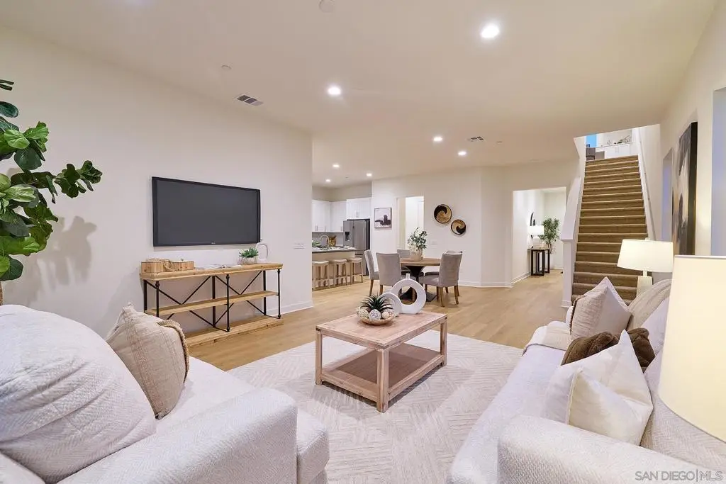 793 Michael Ct, Vista, CA 92081 - #1