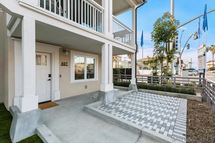 807 Santa Barbara Pl, San Diego, CA 92109 - #2