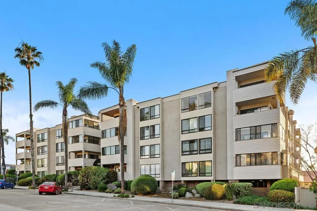 7550 Eads #207, La Jolla, CA 92037 - #1