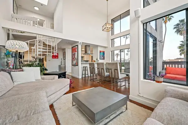 881 Thomas Ave #21, San Diego, CA 92109