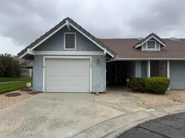 1384 Van Buren Circle, San Jacinto, CA 92583