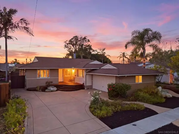 2212 August, San Diego, CA 92110