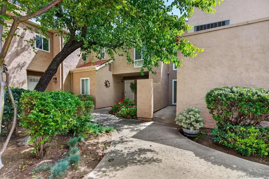 23928 Green Haven, Ramona, CA 92065 - #2