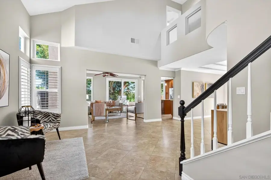 12166 Via Milano, San Diego, CA 92128 - #3