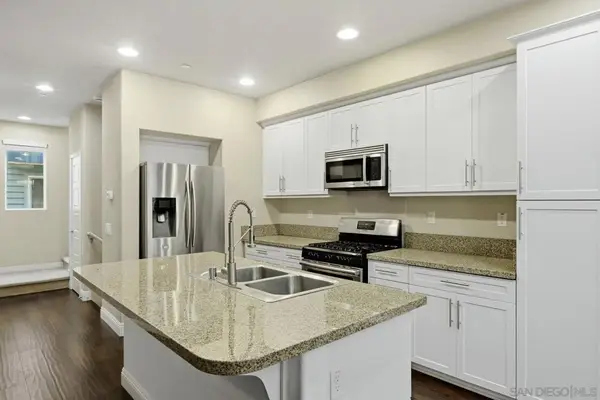 4541 Rainier #13, San Diego, CA 92120