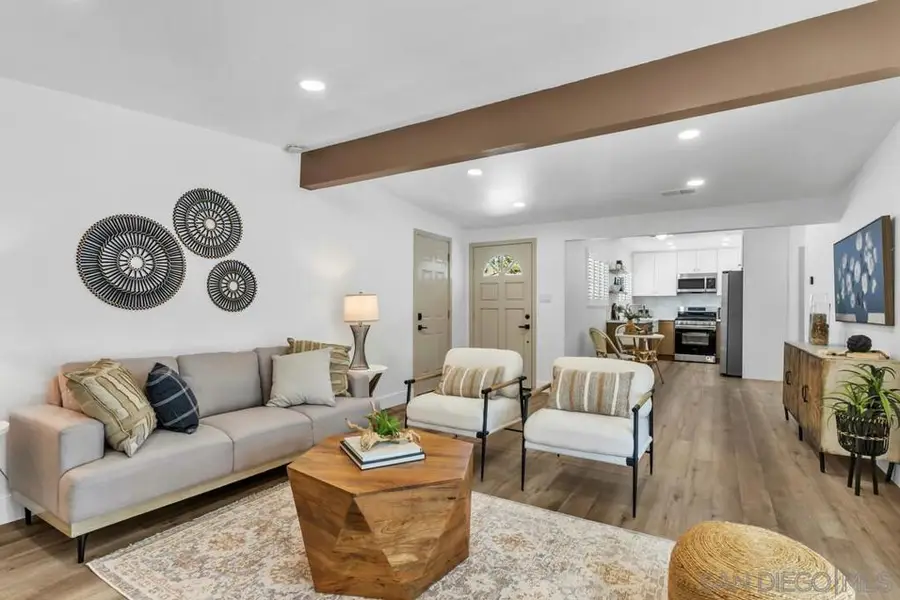 4715 Renex Place, San Diego, CA 92117 - #3