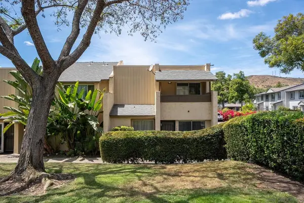 10596 Kerrigan Court, Santee, CA 92071