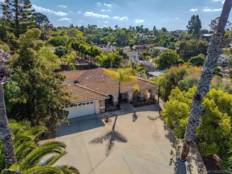 1845 Alta Vista, Vista, CA 92084 - #2