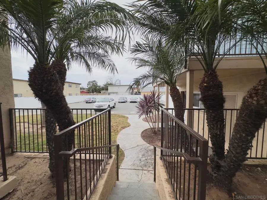1328 Iris Ave. #5 #5, Imperial Beach, CA 91932 - #2