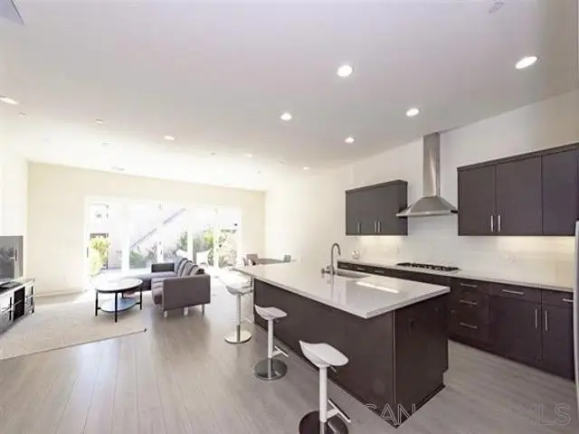 Address Withheld By Seller, San Diego, CA 92130 - #3