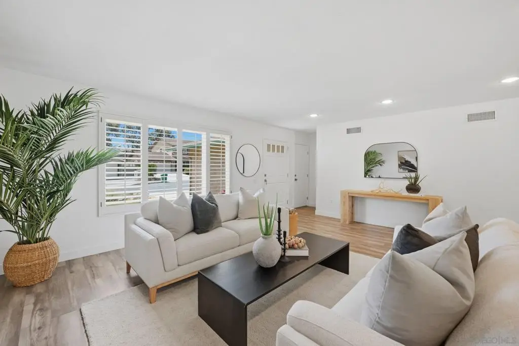 Address Withheld By Seller, San Diego, CA 92117 - #1